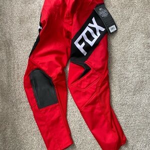 NWT Fox Racing Motorcross Riding Fourwheeling Gear Youth Medium 8-24 Kids Boys